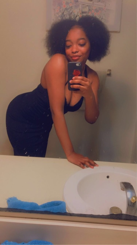 karahm13 (Karah) free OnlyFans Leaked Content 

 picture 2