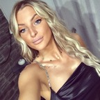 View karina (karinared) OnlyFans 172 Photos and 2 Videos for free 

 picture 1
