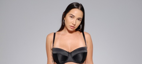 @karleegrey leak Onlyfans content for free 

 picture 2