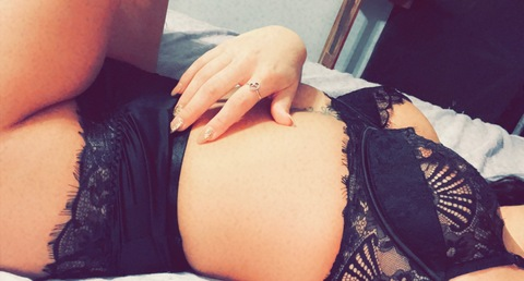 kaseyalley OnlyFans Leaked 

 picture 2