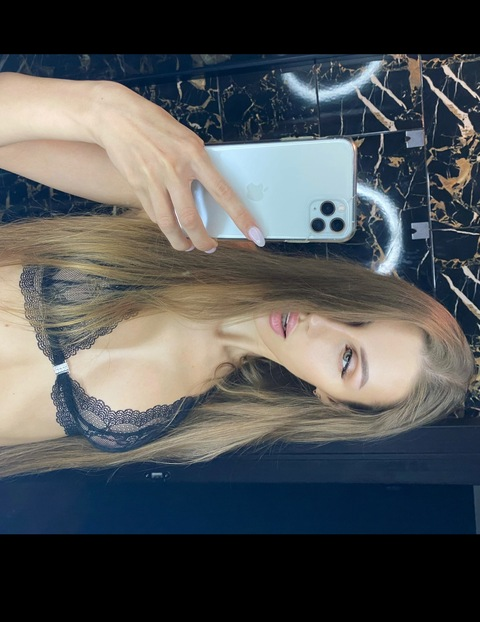 Onlyfans leaks kate_lovepl 

 picture 2