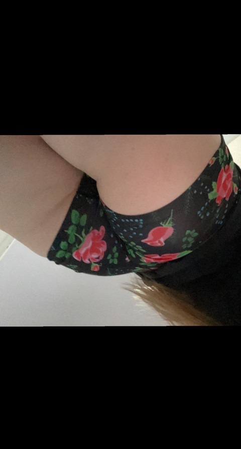 View katerose20 (Rose ❤️‍🔥) OnlyFans 54 Photos and 12 Videos for free 

 picture 2