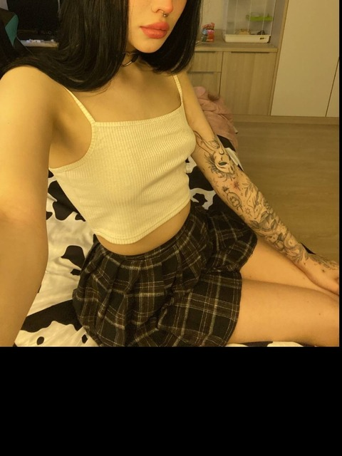 kateumarru (Katya) OnlyFans Leaks 

 picture 2