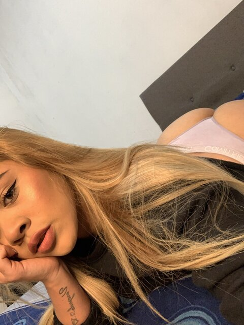 katherinp (Kat) OnlyFans Leaked Content 

 picture 2
