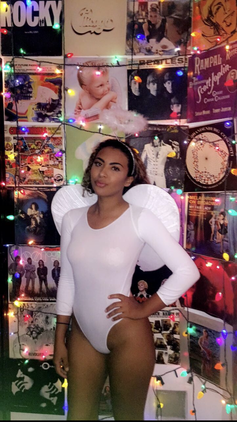 Download katiebey OnlyFans content for free 

 picture 2