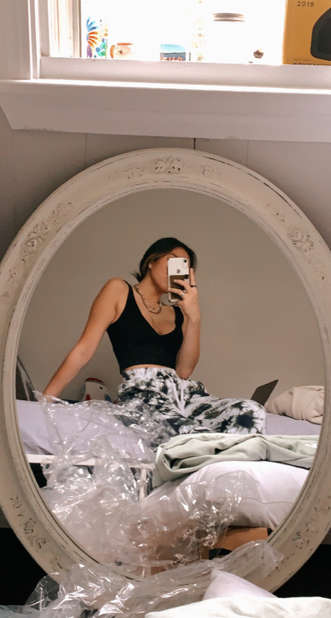 katiedanielss OnlyFans Leak 

 picture 2