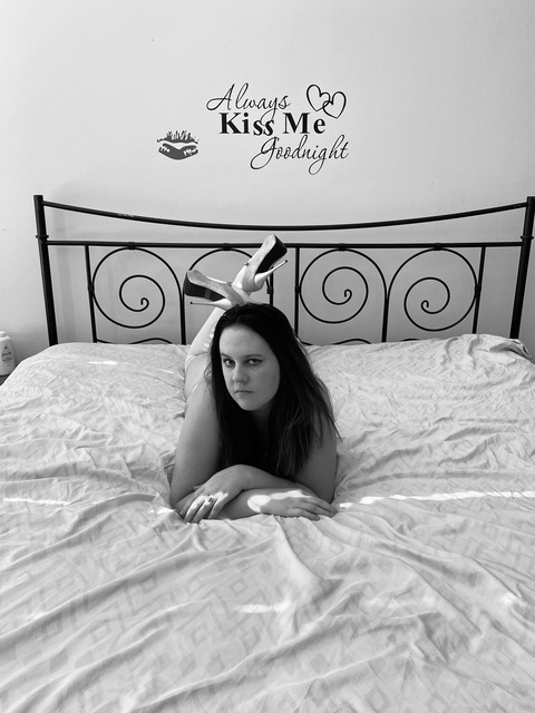 Download katiekat0205 OnlyFans videos and photos free 

 picture 2