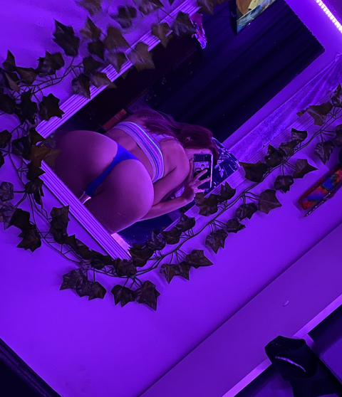 Onlyfans leak katiesavannah12 

 picture 2