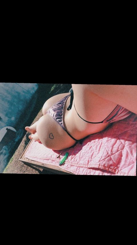 @katyshine199 leaked Onlyfans content free 

 picture 2