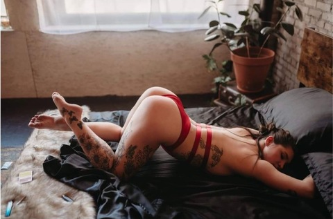 Free access to @kay_kay1996 Leaks OnlyFans 

 picture 2