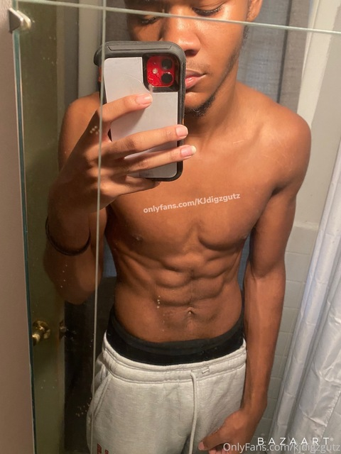 kaydigzguts (gutz digger😈 originally @kjdigzgutz) OnlyFans Leaks 

 picture 2