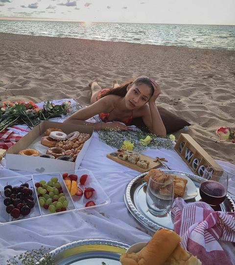 kaylabylon (kayla🦋) OnlyFans Leaked Pictures and Videos 

 picture 2