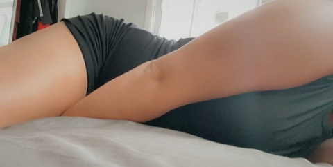 Download kayleighlovesyou OnlyFans content free 

 picture 2