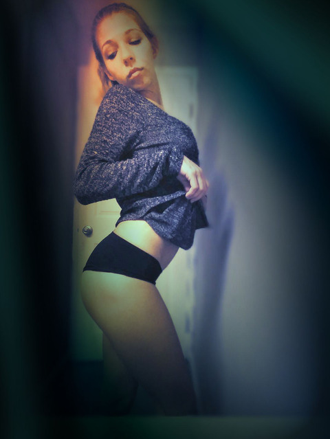 Download kayli4eva OnlyFans content for free 

 picture 2