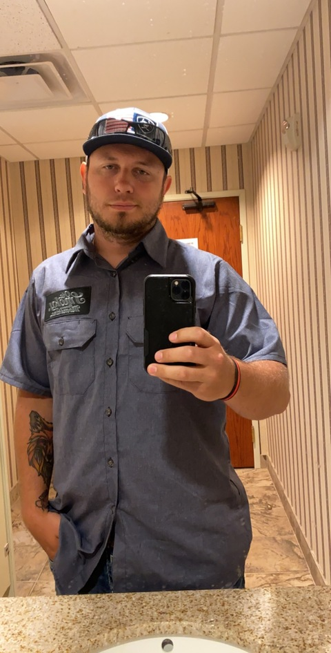 View Kyle (kbates45) OnlyFans 0 Photos and 0 Videos leaks 

 picture 2
