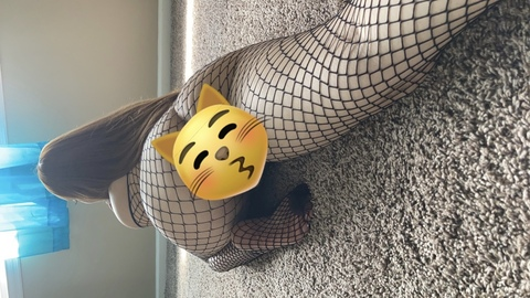 View keepingupwithhaley OnlyFans content for free 

 picture 2