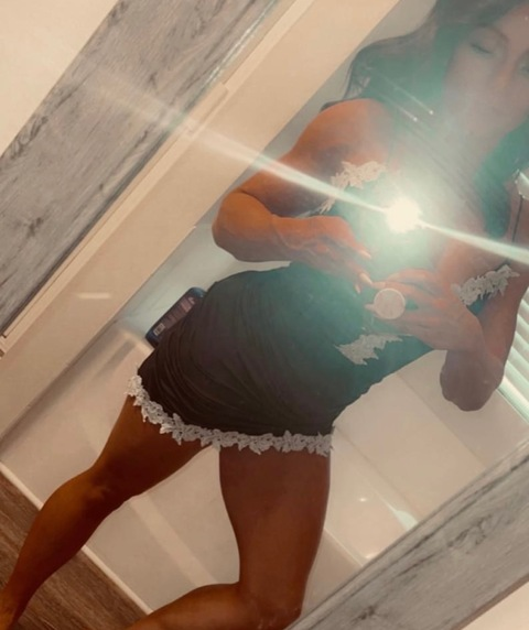 Free access to kellyjean03 (💕KJ’s World 🌎 💕💋) Leak OnlyFans 

 picture 2