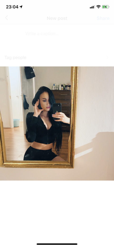 Download kellyrose OnlyFans content for free 

 picture 2