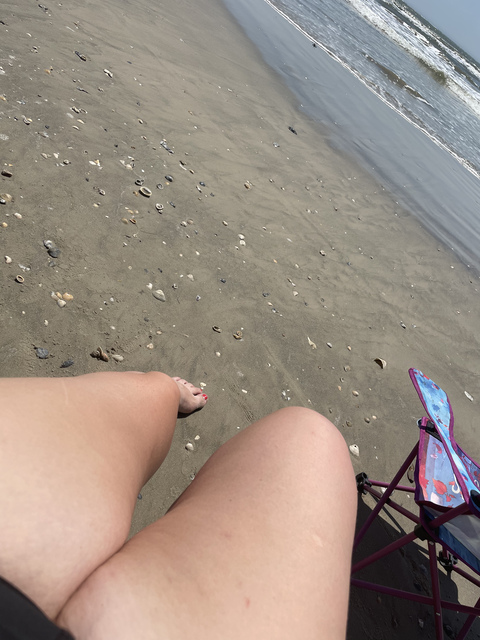 View kelsifer1496 OnlyFans content for free 

 picture 2