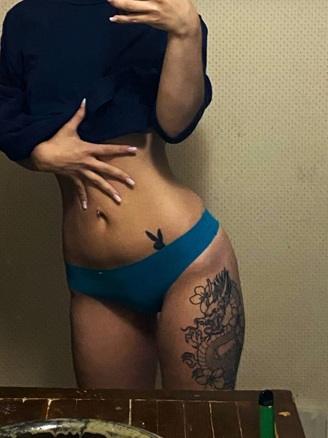 View Goddess Kendra (kendrathemartin) OnlyFans 100 Photos and 23 Videos leaked 

 picture 2