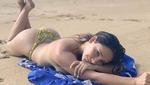 keniaduarte (Kenia) free OnlyFans Leaked Pictures and Videos 

 picture 2