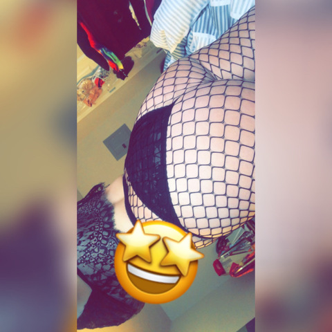 kennababy27 (Kenna) OnlyFans Leaked Pictures & Videos 

 picture 2