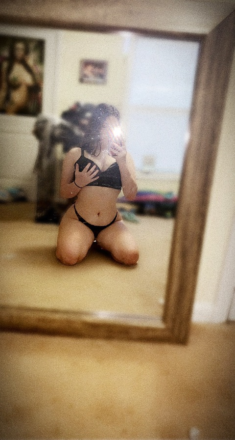 View kenziec OnlyFans content for free 

 picture 2
