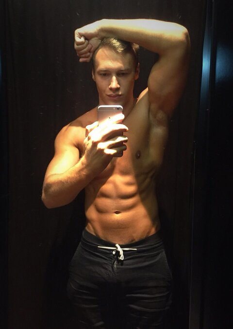 Onlyfans leak kevin_free 

 picture 2