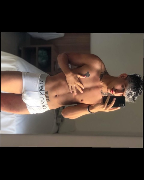 View kevinethann (🔞 Kevin Ethan) OnlyFans 71 Photos and 86 Videos gallery 

 picture 2