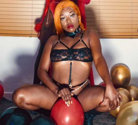 kholemills (Khole) free OnlyFans Leaked Content 

 picture 2