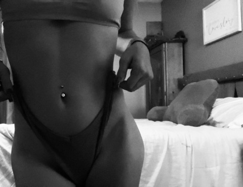Onlyfans leaked kiara_lynn 

 picture 2