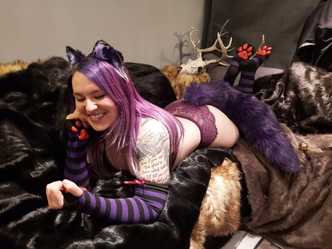 kibblesnbits (KibblesNBits) OnlyFans Leaked Pictures & Videos 

 picture 2