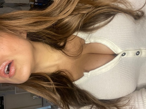 kikidvv OnlyFans Leak (55 Photos and 31 Videos) 

 picture 2