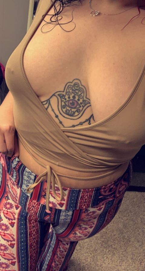 Download kikiluv231 OnlyFans content for free 

 picture 2