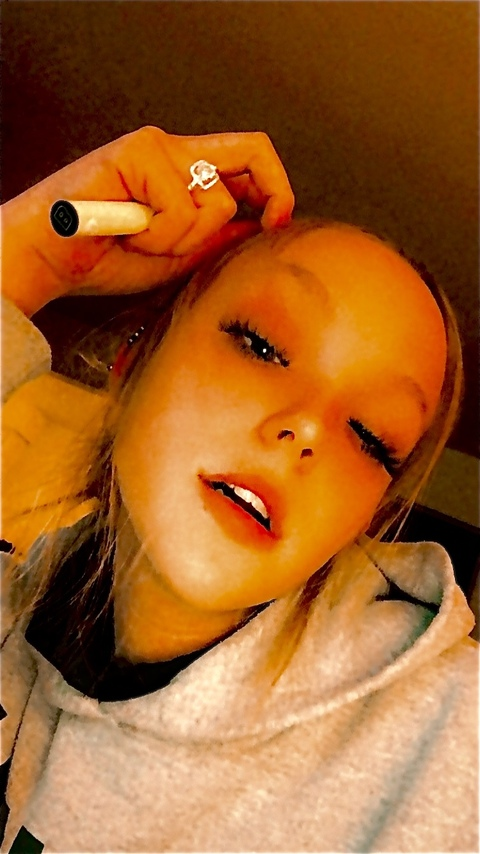 kiley_hooper05 (Kiley Hooper) OnlyFans Leaked Content 

 picture 2