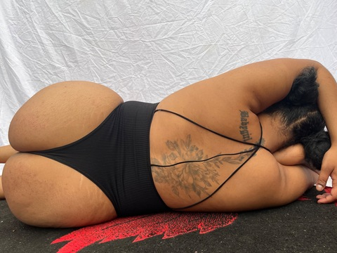 kimberlykirsty (Kimberly Kirsty) OnlyFans content 

 picture 2
