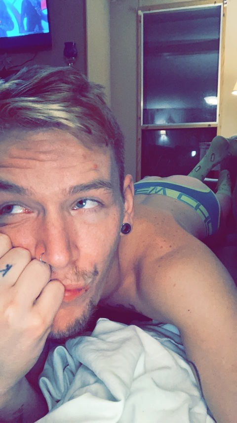 View James Chapman (kingjames.xci) OnlyFans 32 Photos and 13 Videos leaked 

 picture 2