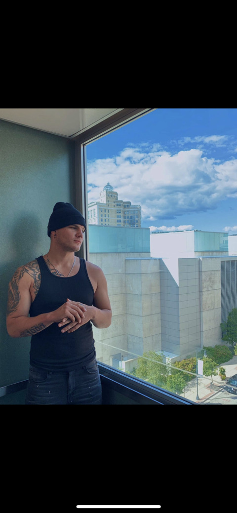 kingsinat OnlyFans Leak 

 picture 2