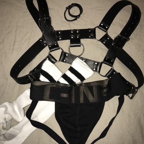 View Kink Shame Me (kink_shame_me) OnlyFans 25 Photos and 8 Videos for free 

 picture 2