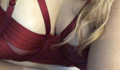 Onlyfans leak kinkybananas 

 picture 2