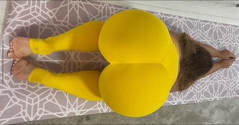 kinkygirlie OnlyFans Leaks 

 picture 2