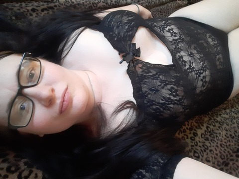 kinkyhippie0420 OnlyFans Leaked Photos and Videos 

 picture 2