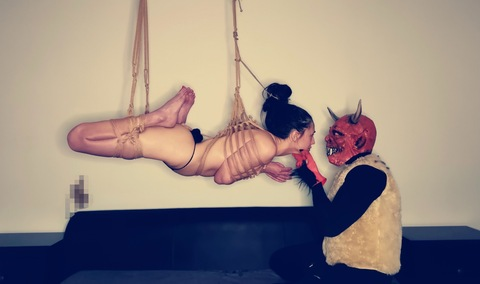 kinkyloove OnlyFans Leaked 

 picture 2