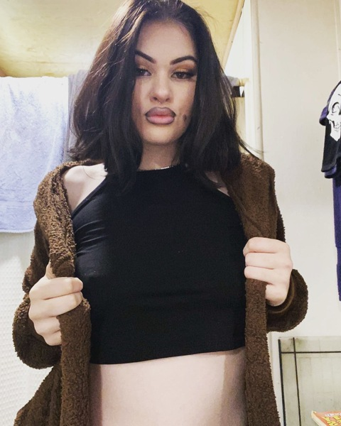 View kinziemay OnlyFans content for free 

 picture 2
