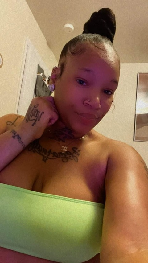 kirahbaby OnlyFans Leak (4 Photos and 23 Videos) 

 picture 2