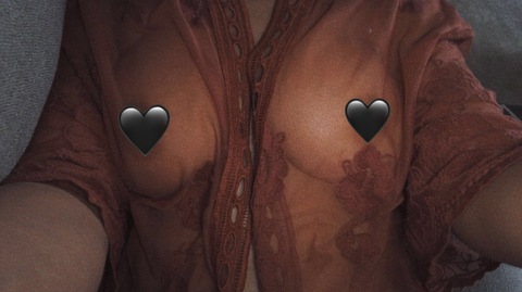 kirasthestarr OnlyFans Leak 

 picture 2