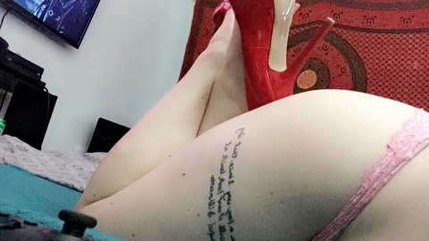 kirstyamethyst OnlyFans Leaked Photos and Videos 

 picture 2