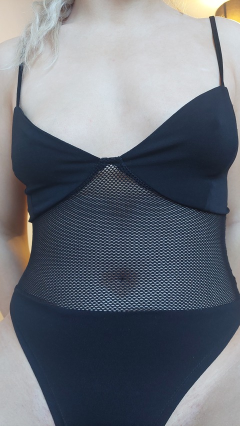 Onlyfans leaks kirstyschronicles69 

 picture 2