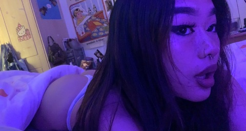kissmeimbem (bem) OnlyFans Leaked Pictures and Videos 

 picture 2