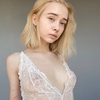 kit_tt_yy (Stella🦋) OnlyFans Leaked Pictures and Videos 

 picture 1